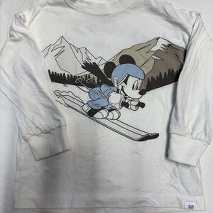 GAP Kids White Long Sleeve Tee with Skiing Graphic